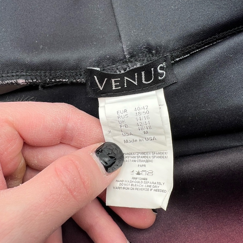 Venus Ombré Print Leggings – Size M - Picture 3 of 6